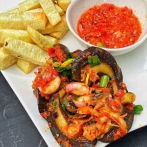 Fried Yam with Stew (Plate)